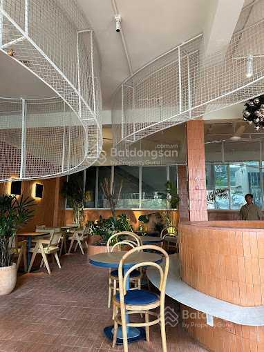 Cho thuê nhà mặt tiền đường pasteur, phường 7, quận 3. dt 50x60m. trệt lầu. dtsd 6.000m2