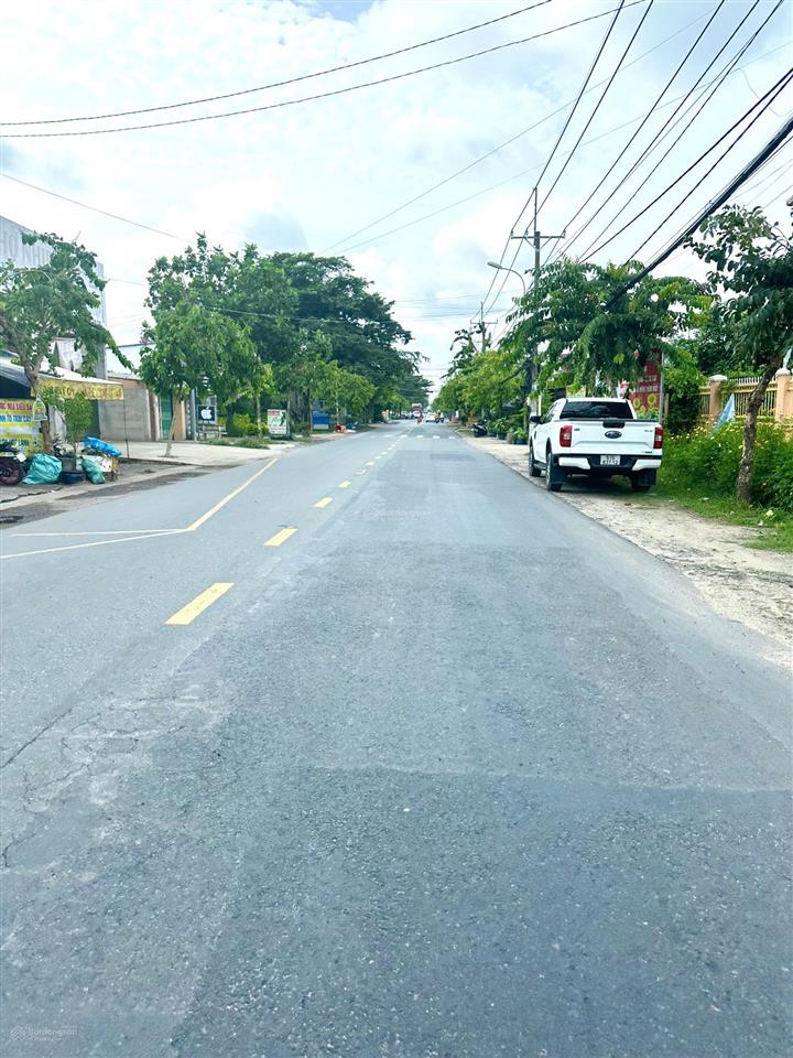 Chủ kẹt tiền cần bán gấp lô đất thổ cư 98.4m2 gần uỷ ban xã trung lập hạ, shr, xây dựng tự do