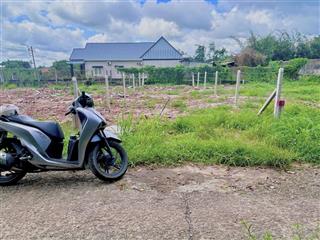 Chủ kẹt tiền cần bán gấp lô đất thổ cư 98m2 gần uỷ ban xã trung lập hạ, shr, xây dựng tự do
