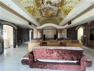 Chính chủ cho thuê biệt thự sang trọng, lịch lãm, mới mẻ nhất thảo điền, yên tĩnh compound ,bảo vệ