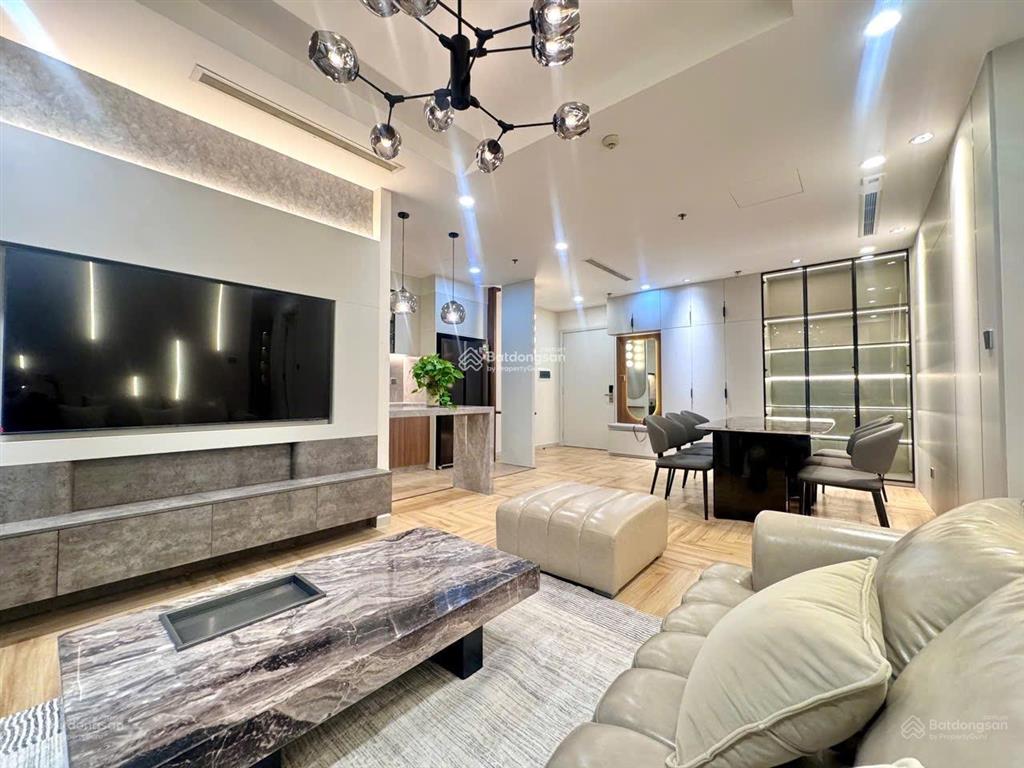 Nắm 99% giỏ hàng bán vinhomes central park 2pn=8 tỷ