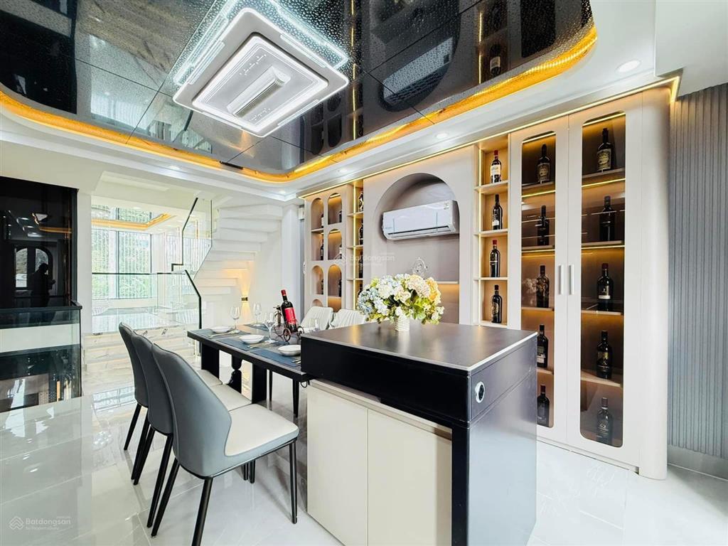 Nhà thiết kế siêu đẹp căn chính chủ trần bình trọng p5 bình thạnh 61,5m2 giá 6 tỷ 320 sổ hồng riêng