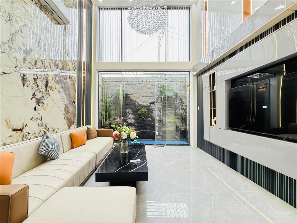 Nhà thiết kế siêu đẹp căn chính chủ trần bình trọng p5 bình thạnh 61,5m2 giá 6 tỷ 320 sổ hồng riêng