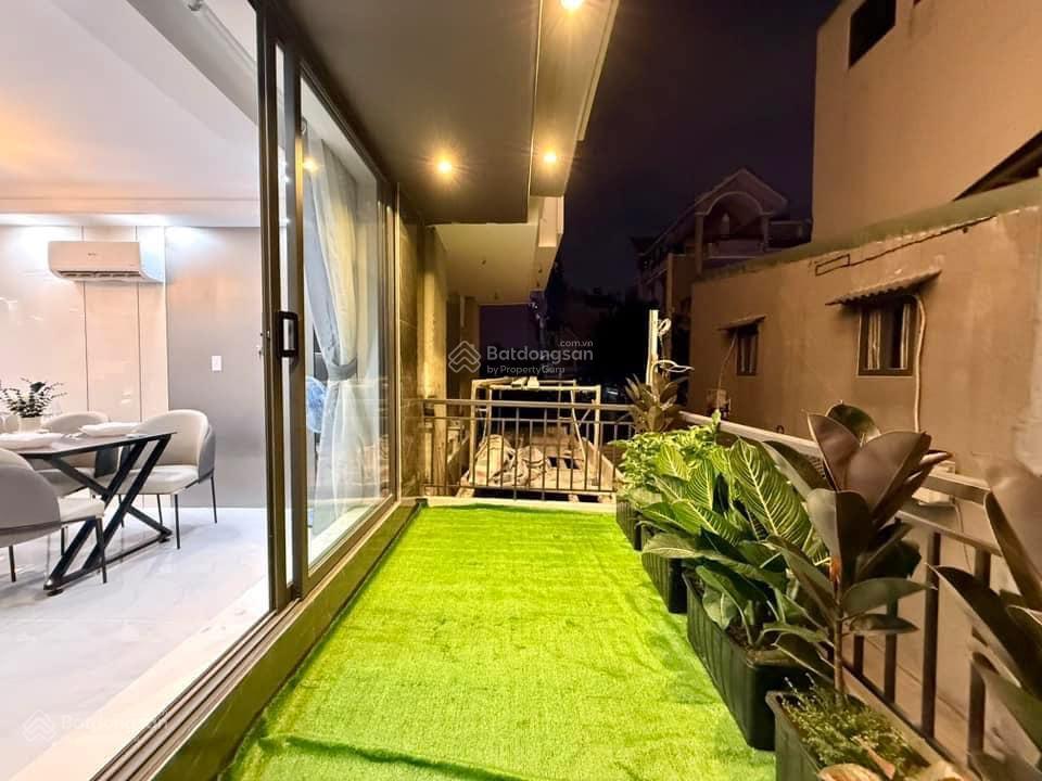 Chính chủ cần bán ngộp căn siêu dài dt khủng lê văn sỹ, p14, q3, 63.28m2,giá 4 tỷ 350 sổ hồng riêng