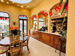 Bán tòa nhà 8 tầng thang máy láng hạ, ba đình dòng tiền 100tr/tháng dt102m2 mt8,5m  56,5 tỷ.