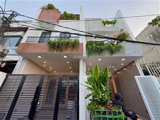 Nhà 2 tầng kiệt oto trần đình tri sát biển thoáng mát