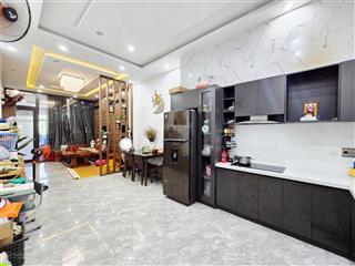 Bán nhà 4 tầng đường 10m5 tiểu la, có sẵn dòng tiền 30triệu/tháng