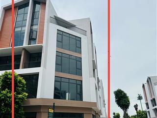Bán căn liền kề góc tuyệt tác giữa lòng đô thị biển tại vinhomes ocean park 3 the crown