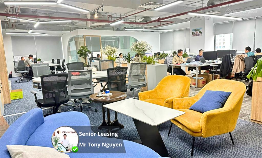 Udic complex hoàng đạo thúy em còn 200m2 (có cắt 140 m2) giá 47tr/th đã setup nội thất 600tr