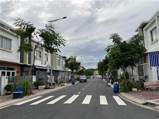 Bán gấp nhà riêng ecolakes mỹ phước, 2,5 tỷ, 135m2, 2pn + 3wc, bến cát, bình dương