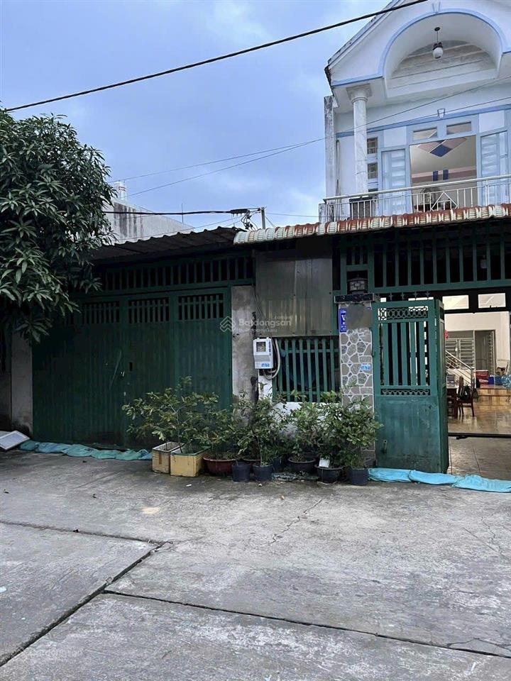 Bán đất ấp6 huỳnh thị na đông thạnh hóc môn giá rẻ 3.4 tỷ