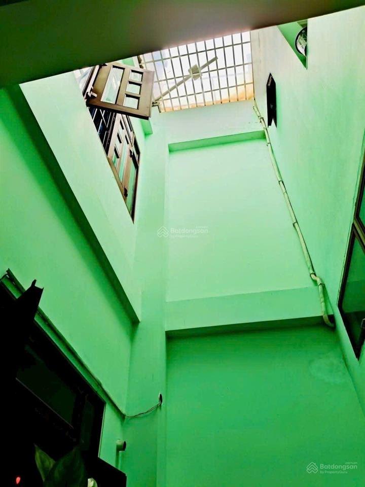 Măt tiền 3 tầng đúc nguyễn thị kiêu thới an quận 12 giá rẻ 9.5 tỷ