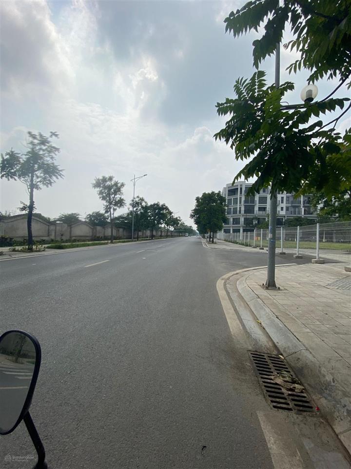 Chính chủ cho thuê nhà lô góc 2 mặt tại the manor dt 100m2 x 5t mt 12m, đầy đủ đồ, giá 40tr/tháng