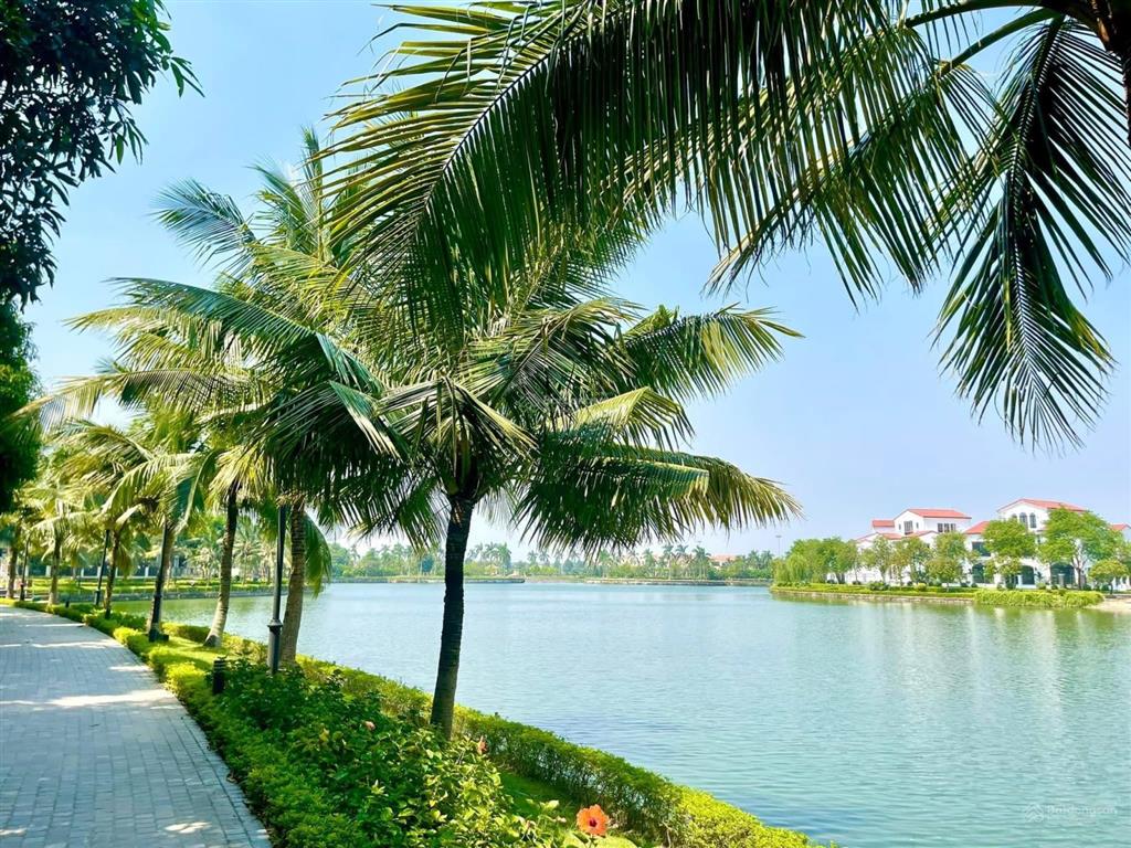 Siêu phẩm biệt thự mặt hồ vinhomes thăng long đỉnh cao sống sang giá tốt chưa từng có  0923 869 ***