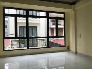 Cho thuê nhà mặt phố ngõ 87 đường trường lâm, đức giang, long biên, hà nội, giá ưu đãi 20tr 246m2