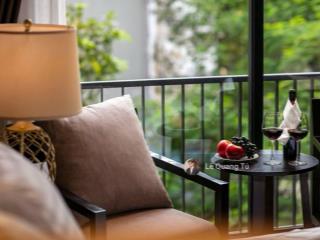 Ngồi chơi nhận 5 tỷ/năm. bán tòa khách sạn 5 sao phố trần thái tông, 150m2x8t, chỉ 460tr/m2