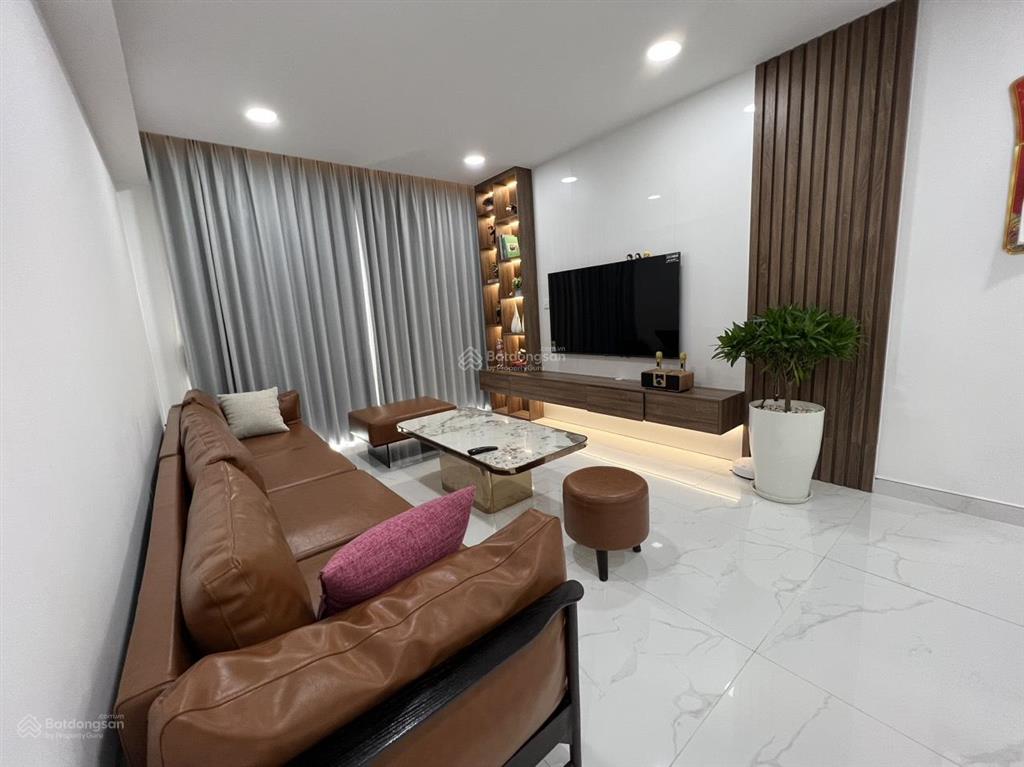 Cho thuê căn 112m² 2 pn + diamond brilliant mát mẻ  giá tốt 18 triệu/tháng có nội thất