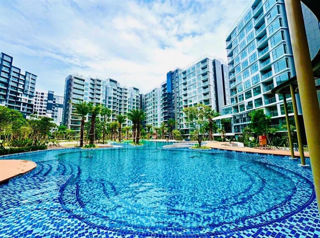 Căn hiếm 3pn (121m²) centery có ban công dài, view thoáng. giá ngộp 10 tỷ bao hết tt 9,6 tỷ 97%