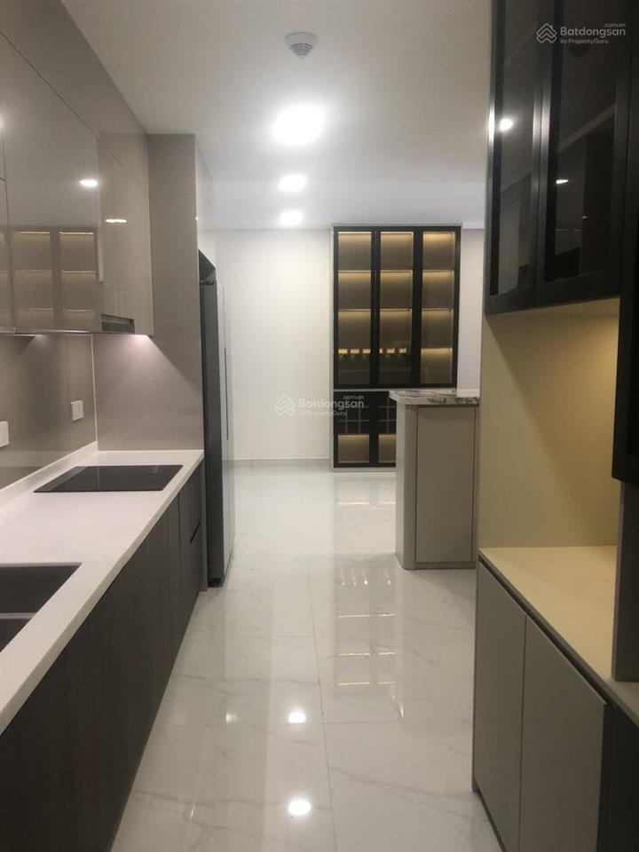 Chủ đang cần tiền bán gấp căn 96m2 diamond brilliant full nội thất giá chỉ 7.35 tỷ bao thuế phí