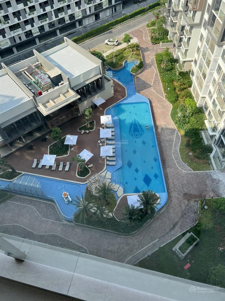 Chủ đang cần tiền bán gấp căn 96m2 diamond brilliant full nội thất giá chỉ 7.35 tỷ bao thuế phí