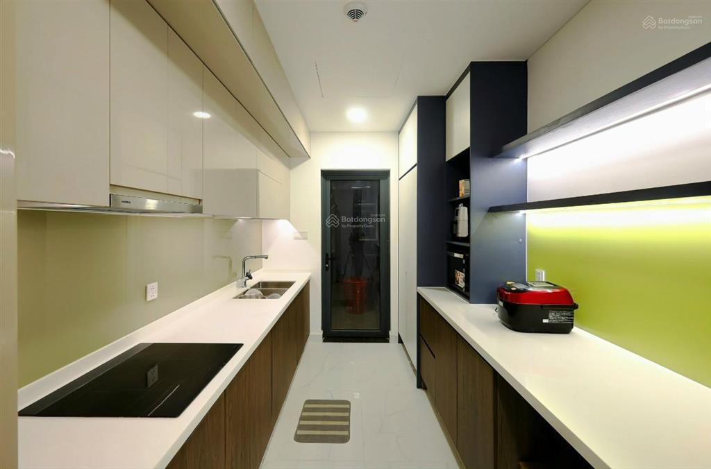 Chủ đang cần tiền bán gấp căn 96m2 diamond brilliant full nội thất giá chỉ 7.35 tỷ bao thuế phí