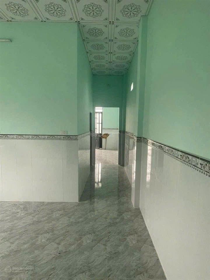 Bán nhà cấp 4 mới toanh  sổ hồng riêng.