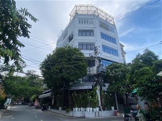 Bán toà nhà 7 tầng góc 2 mặt tiền đang khai thác chdv, vị trí vip, sầm uất, phù hợp kd