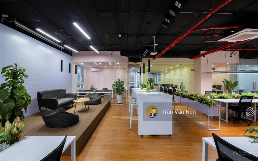 Năm mới mở rộng công ty nhượng lại sàn văn phòng hạng b nguyễn trãi, full đồ, giá hơn tt 10%
