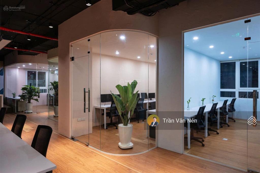 Năm mới mở rộng công ty nhượng lại sàn văn phòng hạng b nguyễn trãi, full đồ, giá hơn tt 10%