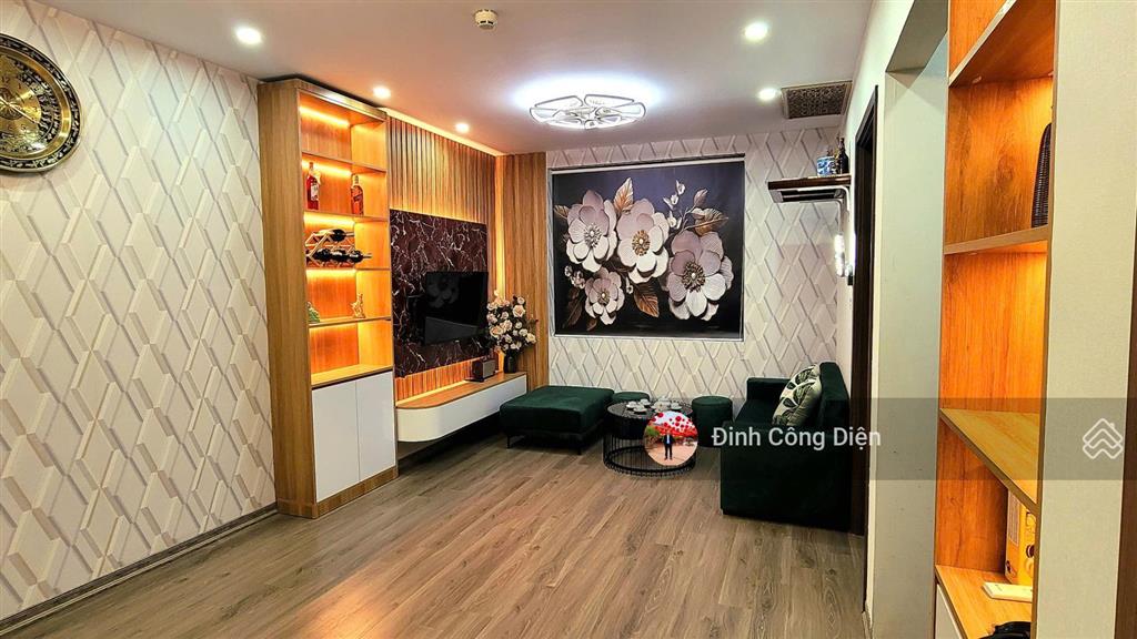 Bạn mình chuyển công tác nên bán căn hộ nhs phương canh, nt home. 58m 2n2vs giá 3.x tỷ