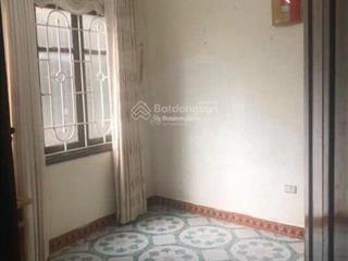 Chính chủ cho thuê nhà riêng 3 tầng 2 mặt ngõ tại ngõ 381 nguyễn khang, cầu giấy