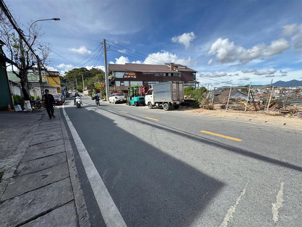 Mở bán lô đất vàng hai mặt tiền trần bình trọng  hàn thuyên  1103 m2 đất ở  giá 90 tỷ chính chủ