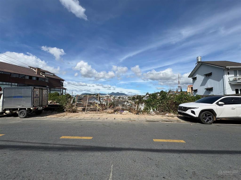 Mở bán lô đất vàng hai mặt tiền trần bình trọng  hàn thuyên  1103 m2 đất ở  giá 90 tỷ chính chủ