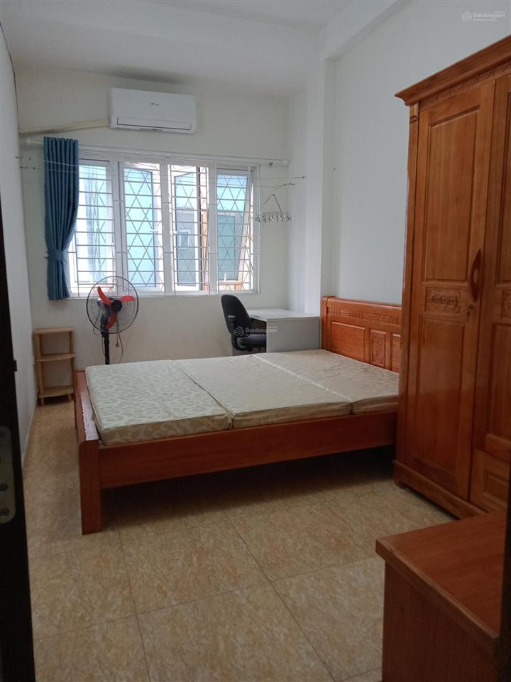 Chính chủ cho thuê căn hộ dịch vụ 2n1k 65m2 tầng 3 tại ngõ 141 phố trích sài, tây hồ, hà nội.