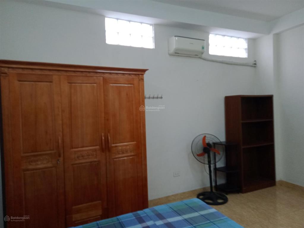 Chính chủ cho thuê căn hộ dịch vụ 2n1k 65m2 tầng 3 tại ngõ 141 phố trích sài, tây hồ, hà nội.