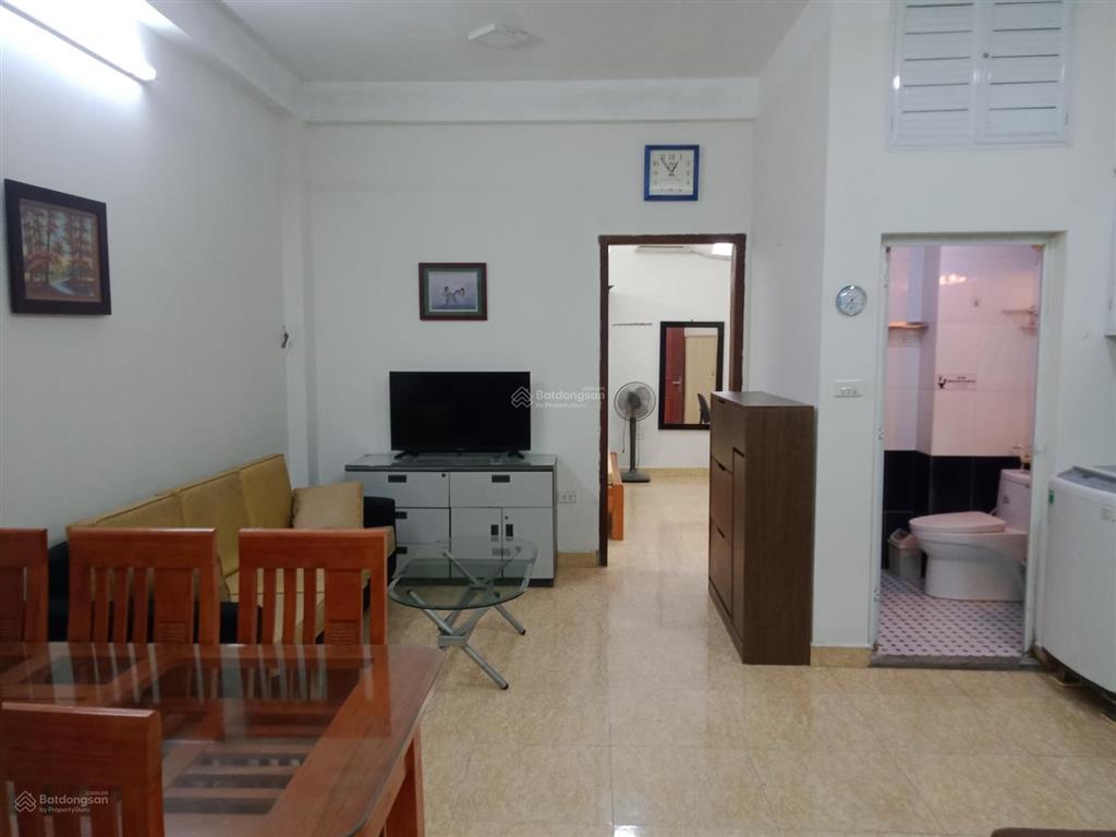 Chính chủ cho thuê căn hộ dịch vụ 2n1k 65m2 tầng 3 tại ngõ 141 phố trích sài, tây hồ, hà nội.