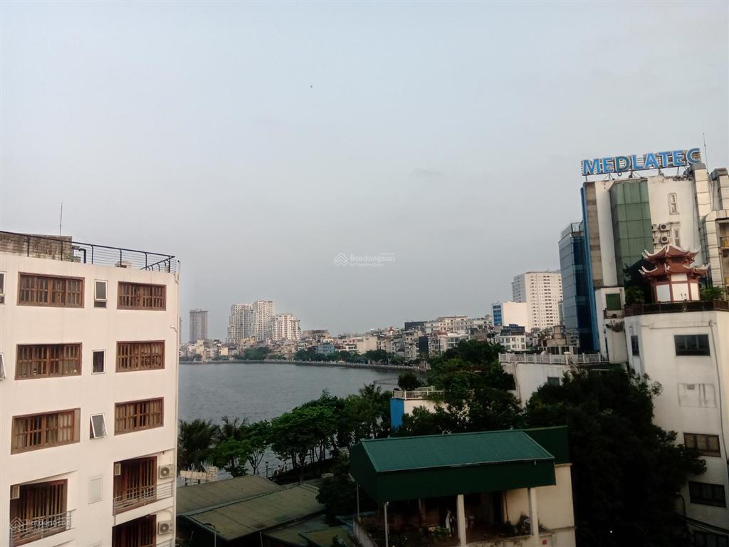 Chính chủ cho thuê căn hộ dịch vụ 2n1k 65m2 tầng 3 tại ngõ 141 phố trích sài, tây hồ, hà nội.