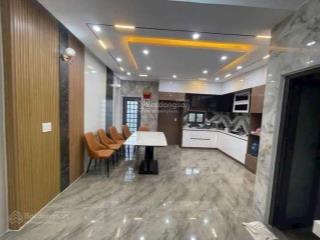 Cần bán nhà 3 tầng, hoà minh 19 sát công viên, view cực đẹp