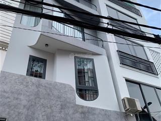 Bán nhà mt đường số 32 khu bình phú quận 6. dt 5 x 18.5  4 tầng. hướng nam  giá 13 tỷ còn tl