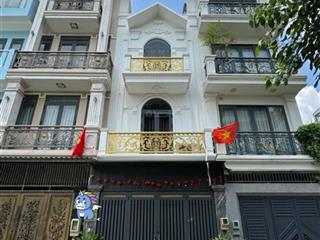 Bán nhà hẻm nhựa 8m đường hoà bình, dt (4*18). cn 72m2. trệt + 3 lầu. hướng đông. giá 10.7 tỷ tl