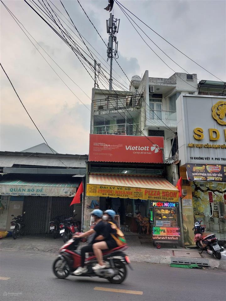 Bán nhà mt đường khuông việt, dt 4 x 19m. nhà cấp 4 gpxd 5 tầng. hướng tây. giá 9.8 tỷ còn tl
