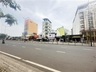 Bán toà nhà vip nhất đường dương quảng hàm gò vấp 1 hầm 8 lầu đang cho thuê 260tr/tháng