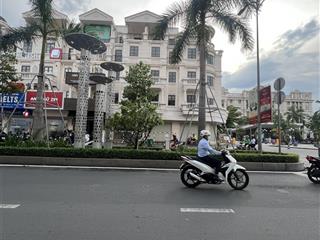 Cho thuê 1 cặp nhà mặt tiền đường số 3 cityland phường 10 dt 10x20m, 1 trệt 4 lầu có thang máy