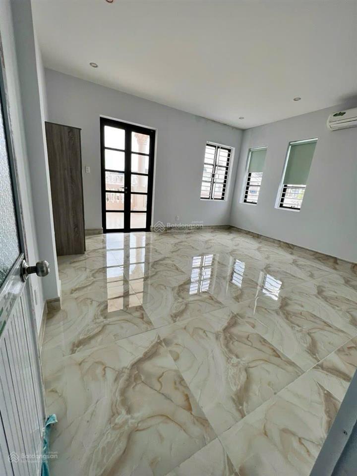 Nhà phố có hầm cityland park hills ngay lotte mart  5*20m  full máy lạnh  giá 40 triệu/tháng