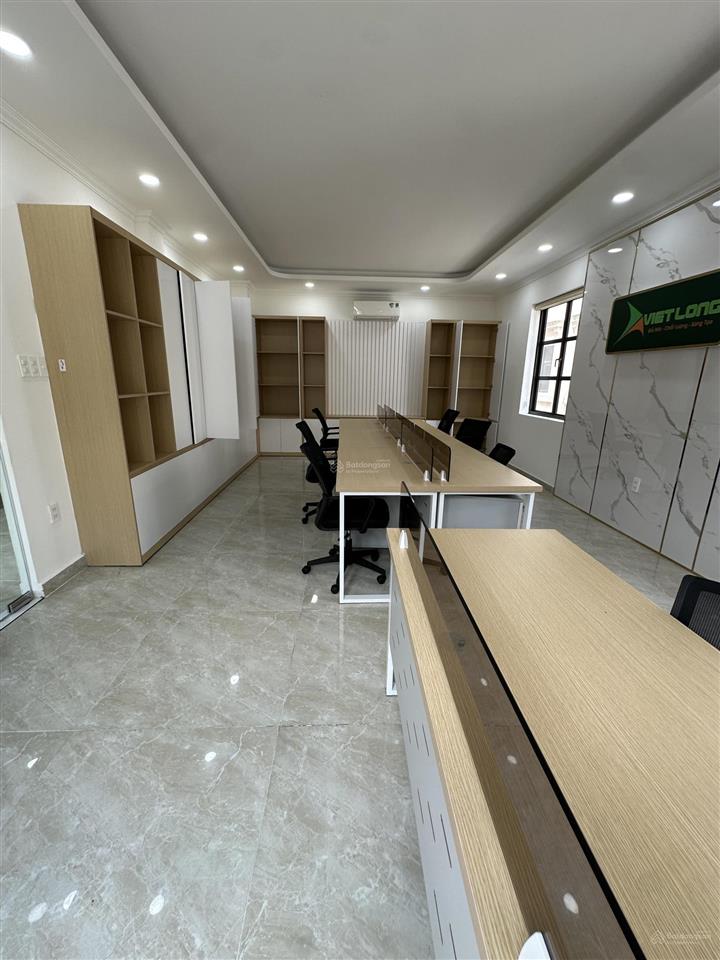 Cho thuê căn góc 2 mặt tiền nội khu cityland park hills gò vấp  dt 8x20m  1 hầm 4 lầu, thang máy