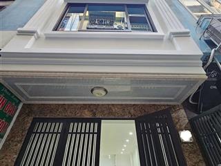 Bán nhà 6t 40m2, hai thoáng, khu pl đhsp phố phan văn trường, ngõ ô tô đỗ kinh doanh sầm uất
