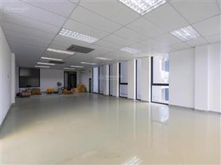 Cho thuê văn phòng mặt tiền đường trần não, dt 135m2 giá 30 triệu free xe máy