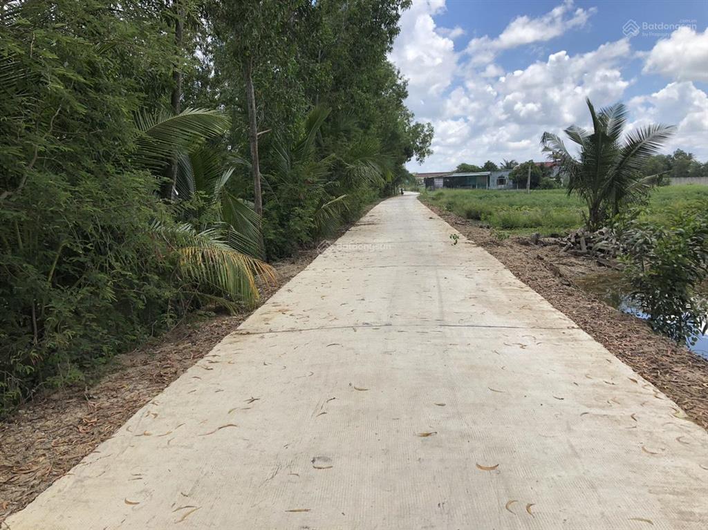 Chính chủ cần bán gấp đất thổ cư quốc lộ 1, bến lức, long an