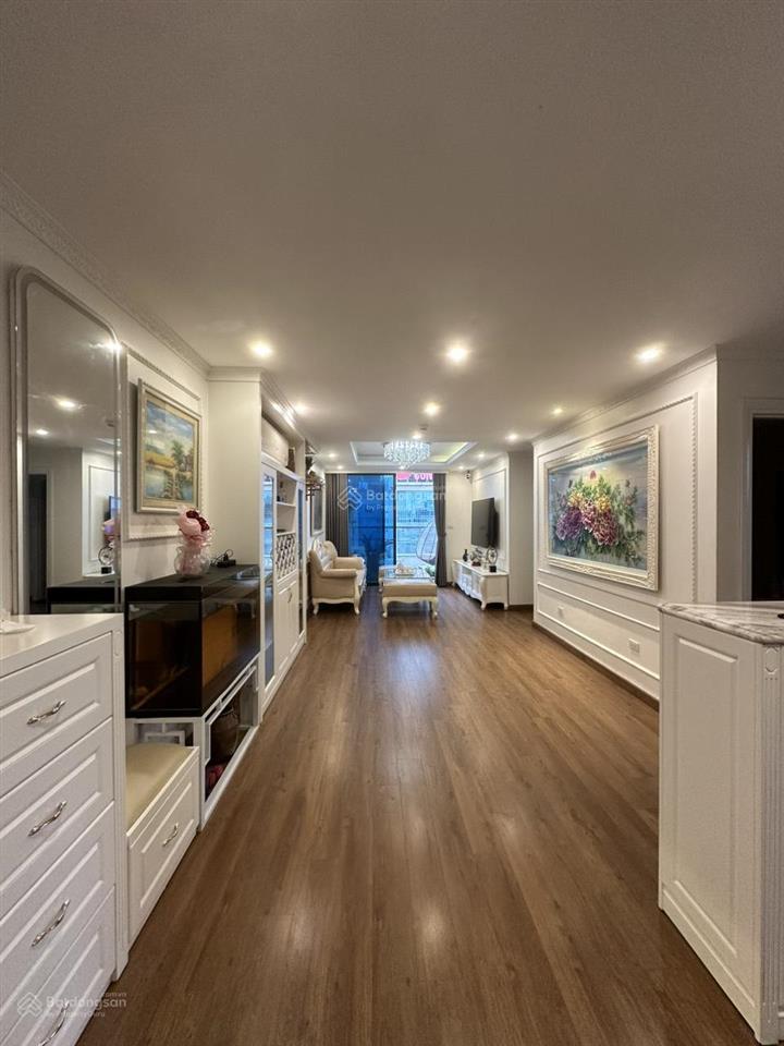 Chính chủ bán căn 3 ngủ tại tòa a2 ecolife capitol , 95m2 full đồ, ban công tây nam, sổ đỏ