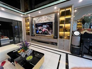 Gia đình bán căn 2 ngủ 94m2 tại n04 trần duy hưng toà a, full đồ, ban công đông bắc, sổ đỏ